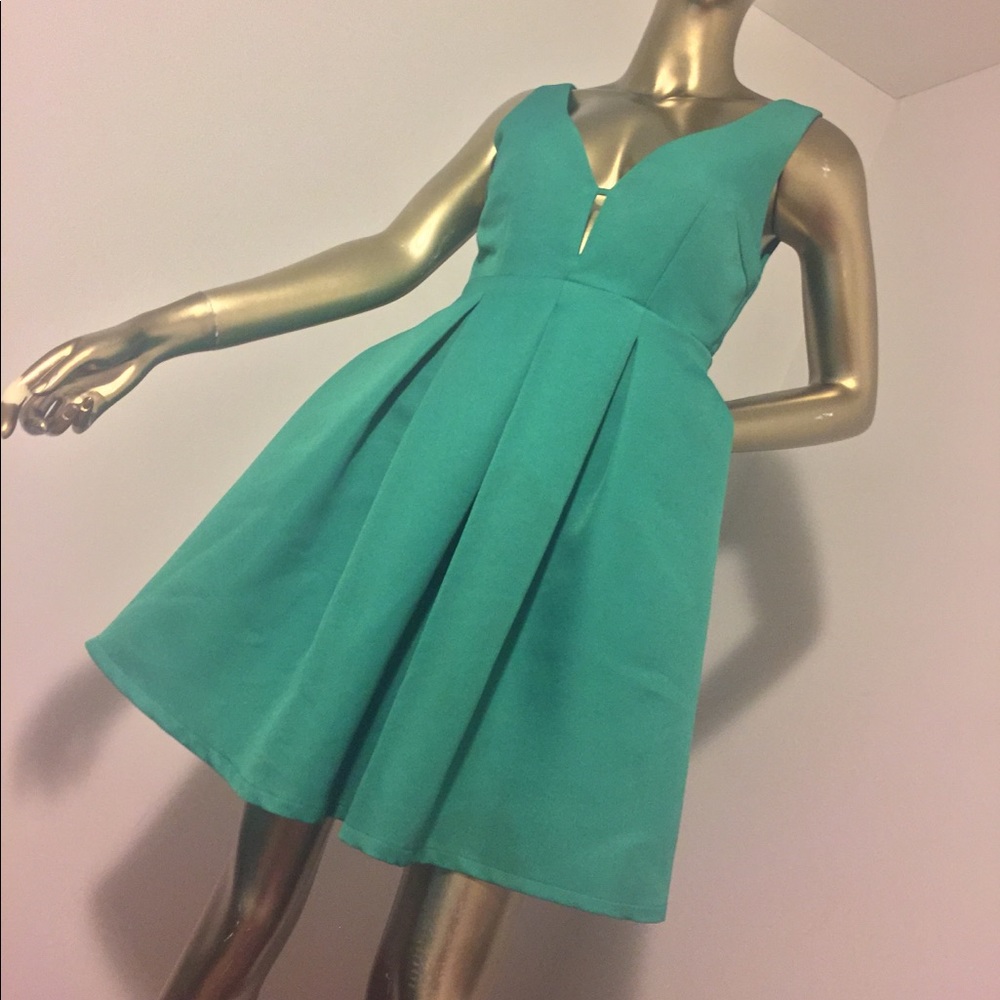 💋Fit n Flare Dress